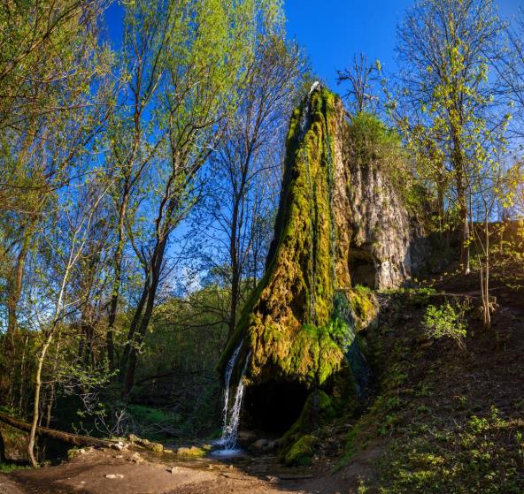 Vodopad Prskalo je divlji biser prirode usred Srbije
