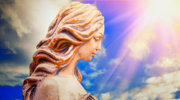 Statua Venere na suncu