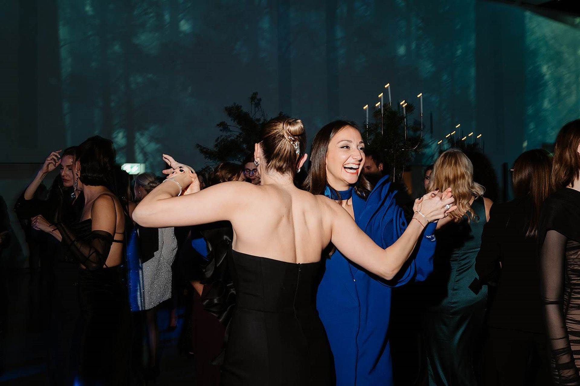 Zavirite u atmosferu elle style awardsa 202312.jpg
