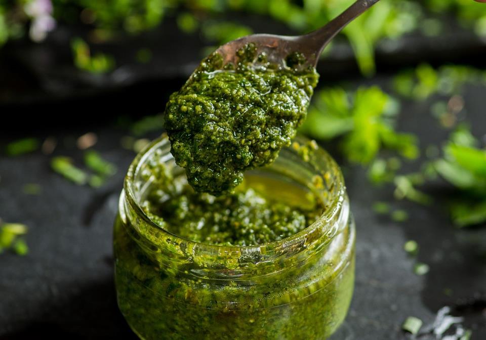 Recept za pesto sos od sremuša.