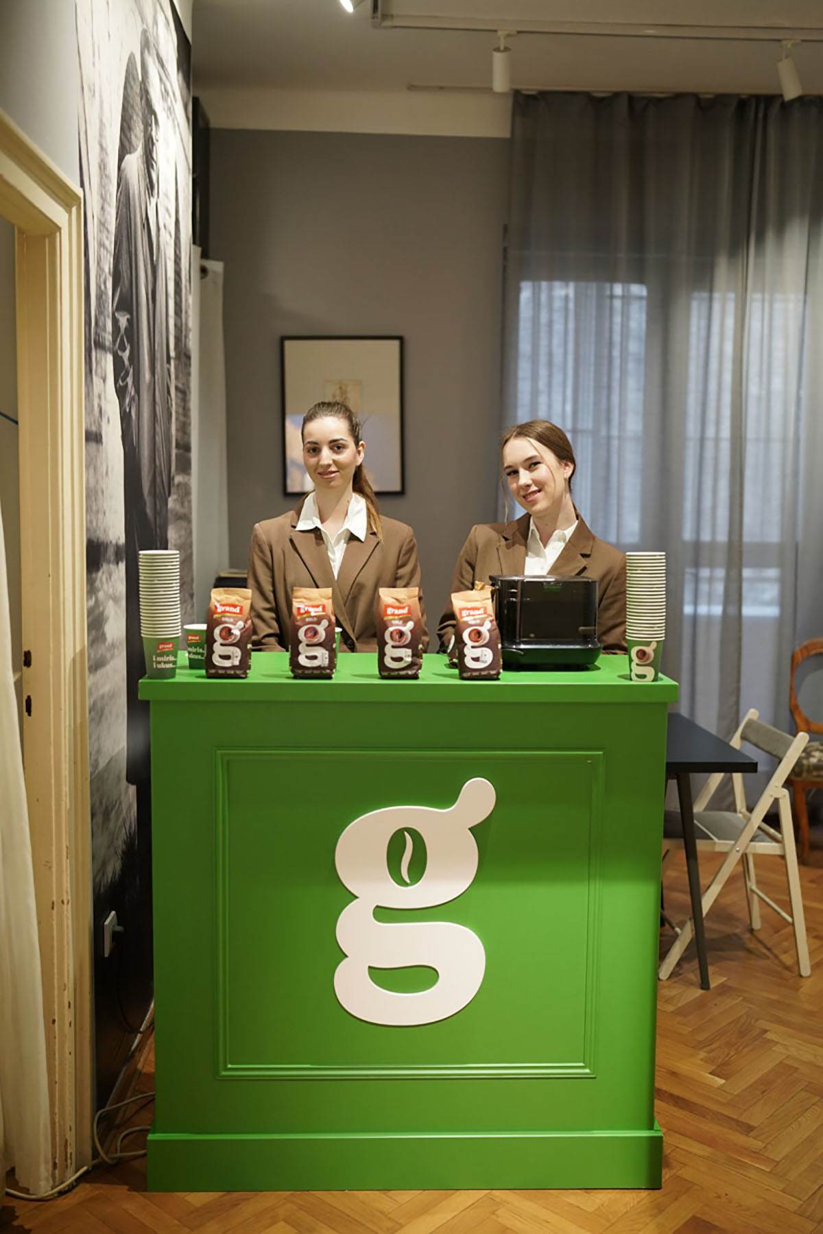 Ženska šetnja Beogradom “One su čitav svet” (2).jpg